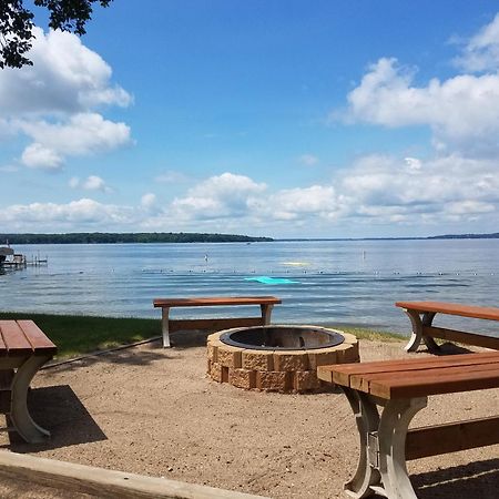 Viking Bay Resort And Lodge Miltona Eksteriør bilde
