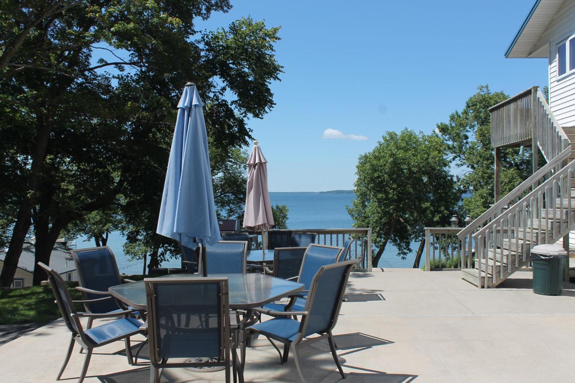 Viking Bay Resort And Lodge Miltona Eksteriør bilde