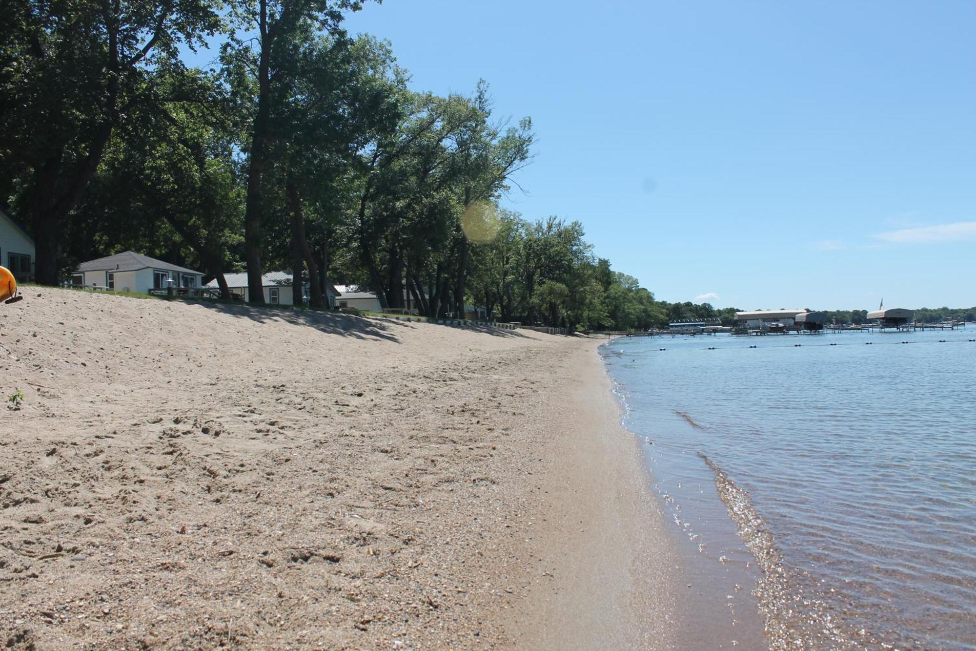 Viking Bay Resort And Lodge Miltona Eksteriør bilde