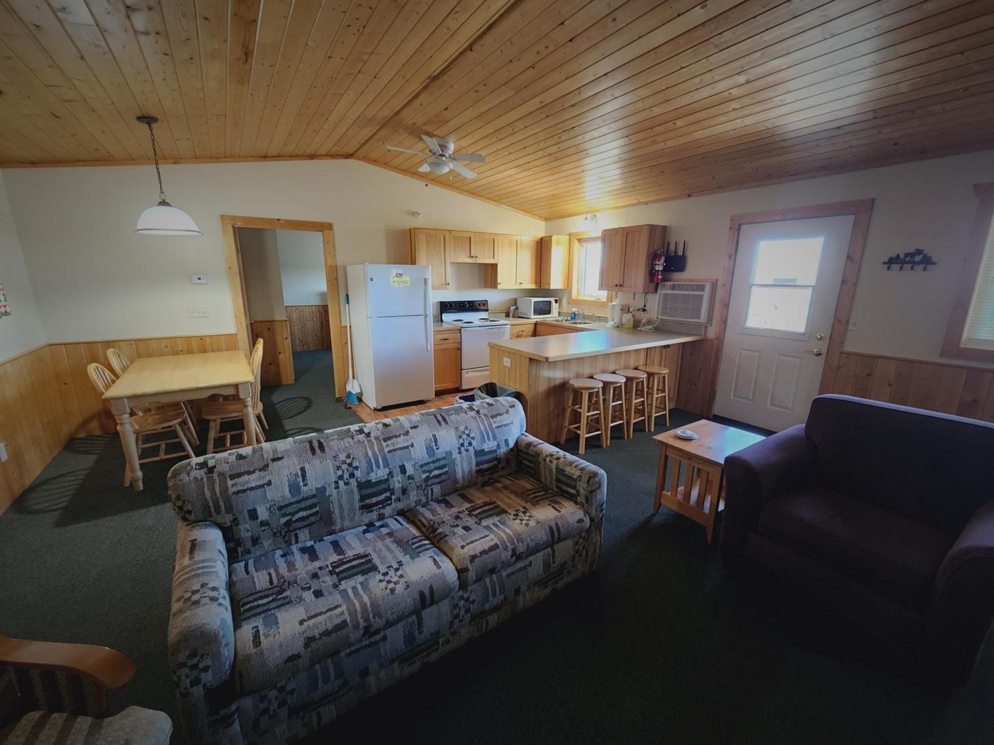 Viking Bay Resort And Lodge Miltona Eksteriør bilde