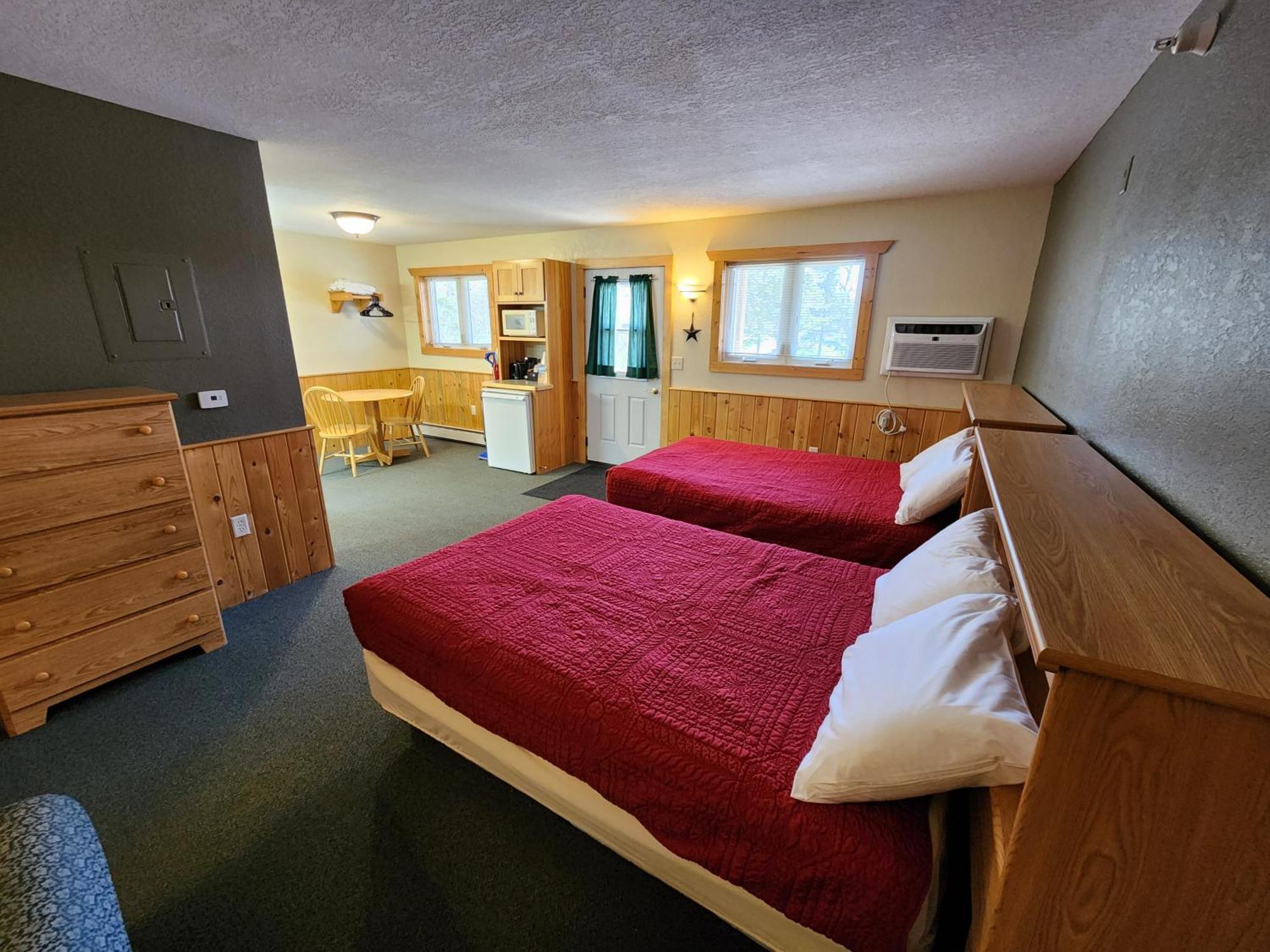 Viking Bay Resort And Lodge Miltona Eksteriør bilde